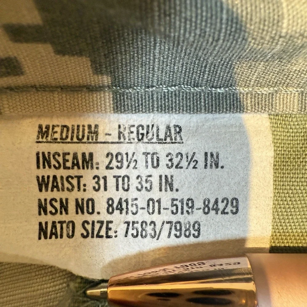 US Army ACU Combat Uniform Pants M Reg UCP Digital Camo Ripstop Nylon/Cotton - Picture 3 of 8